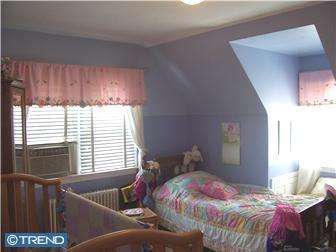 215 W Evesham Rd, Runnemede, NJ 08078 photo 7