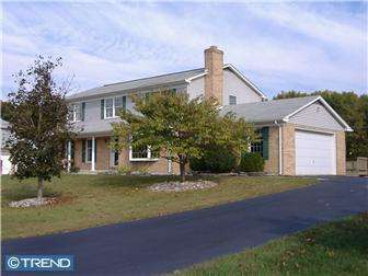 13 Mcmahon Dr, Bear, DE 19701 photo 1