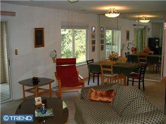 311 Silvia St, Ewing, NJ 08628 photo 5