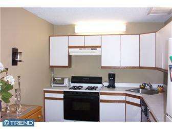 110 Chambord Ct, Hamilton, NJ 08619 photo 5