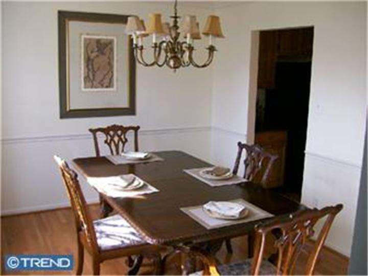 7 Kathryn Ct, Marlton, NJ 08053 photo 2