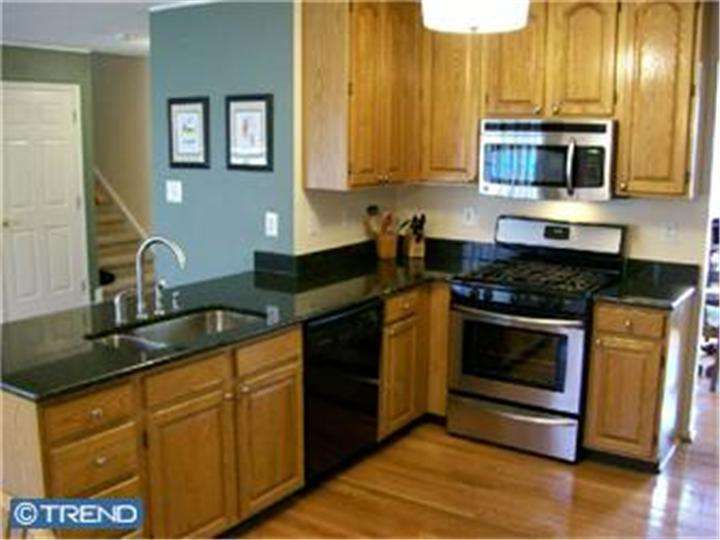 7 Kathryn Ct, Marlton, NJ 08053 photo 4