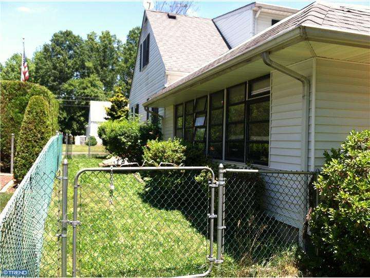 474 Alexander Ave, Maple Shade, NJ 08052 photo 2