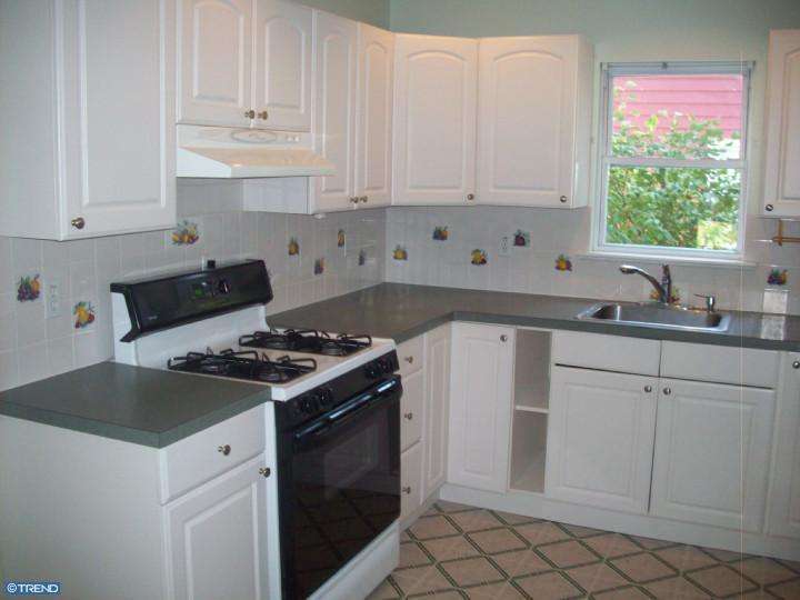 517 Broad St, Beverly, NJ 08010 photo 7