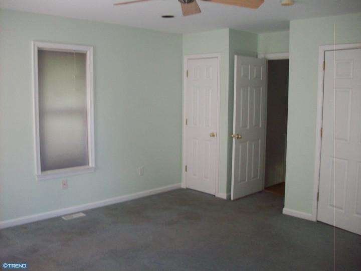 517 Broad St, Beverly, NJ 08010 photo 17