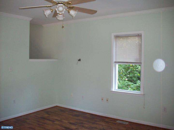 517 Broad St, Beverly, NJ 08010 photo 5