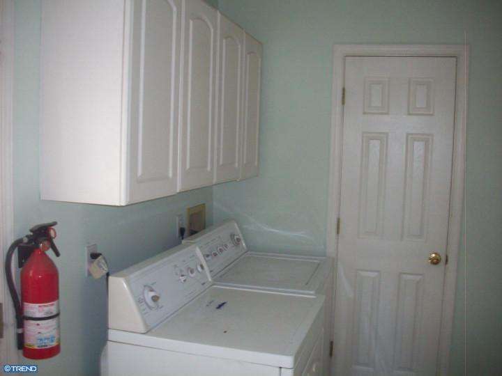 517 Broad St, Beverly, NJ 08010 photo 10