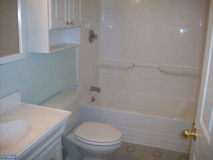 517 Broad St, Beverly, NJ 08010 photo 16