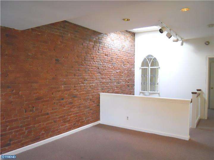 415 E Lancaster Ave, Wayne, PA 19087 photo 1