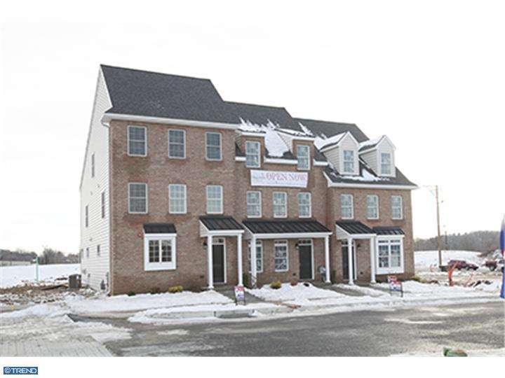 600 D St, Kennett Square, PA 19348 photo 1