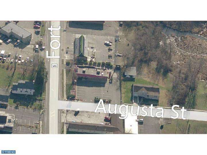 62 Fort Dix St, Wrightstown, NJ 08562 photo 5