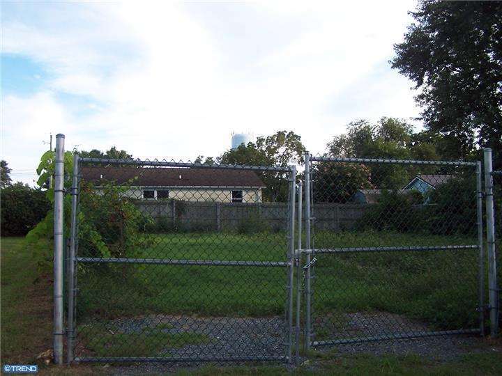105 E 4th St, Seaford, DE 19973 photo 1