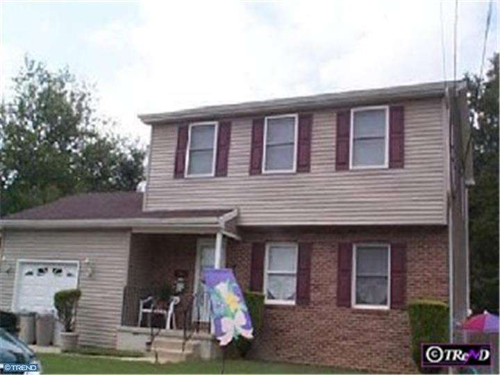 15 E Phoenix Ave, Lawnside, NJ 08045 photo 1