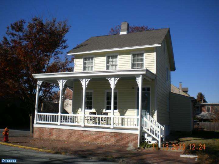 100 E 4th St, New Castle, DE 19720 photo 1