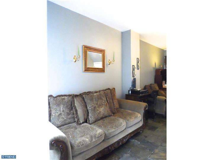 147 Lemon St, Reading, PA 19602 photo 1
