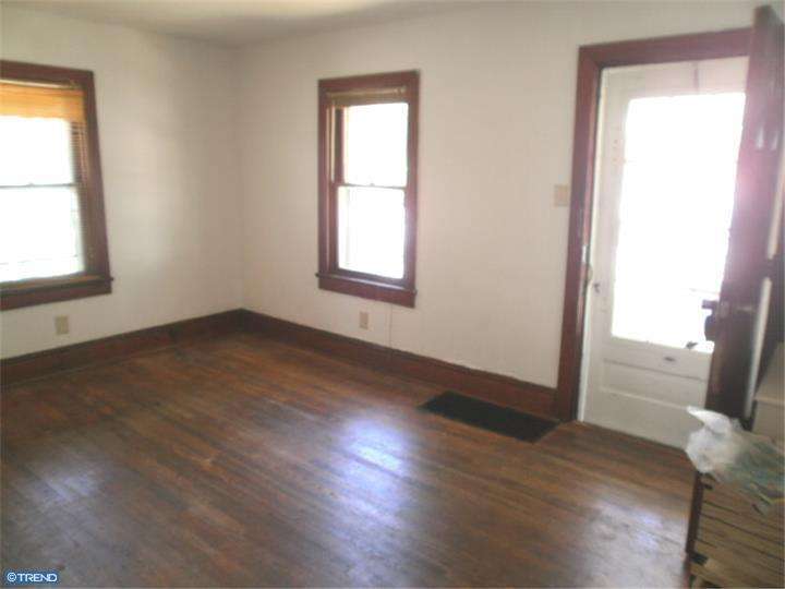 210 N New St, Dover, DE 19904 photo 1
