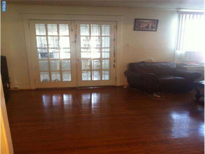 29 Sunshine Rd, Upper Darby, PA 19082 photo 1