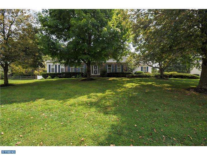 20 Paddock Dr, Lawrence Township, NJ 08648 photo 1
