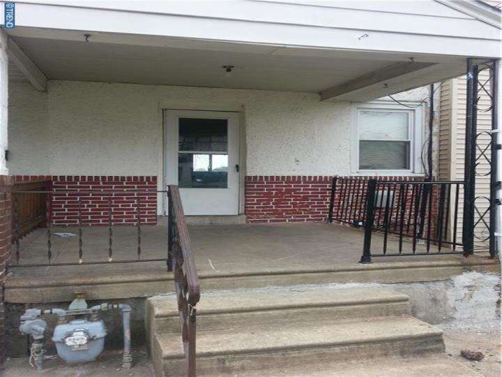7164 Radbourne Rd, Upper Darby, PA 19082 photo 1