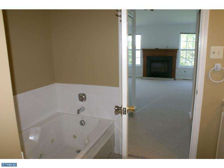 6009 Riverfront Dr, Palmyra, NJ 08065 photo 8