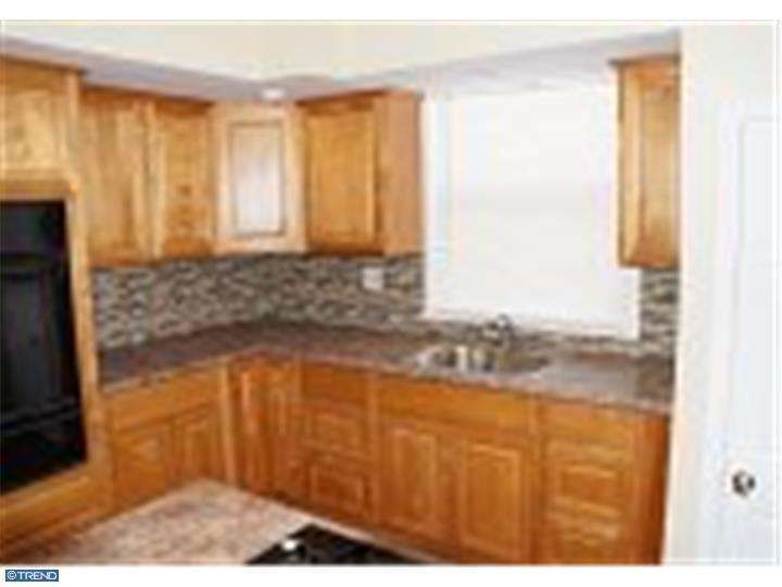116 Powell Ln, Upper Darby, PA 19082 photo 1