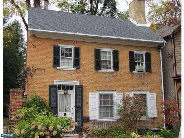 8 E 3rd St, New Castle, DE 19720 photo 1