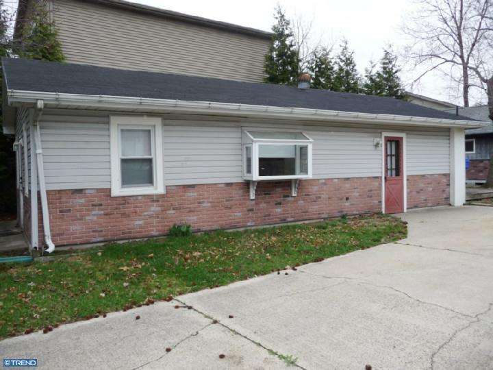 1407 Wood St, Burlington, NJ 08016 photo 1