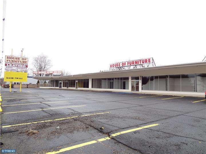 315 E Main St, Wrightstown, NJ 08562 photo 1