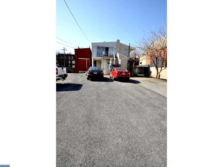 519 Elm St, Reading, PA 19601 photo 1