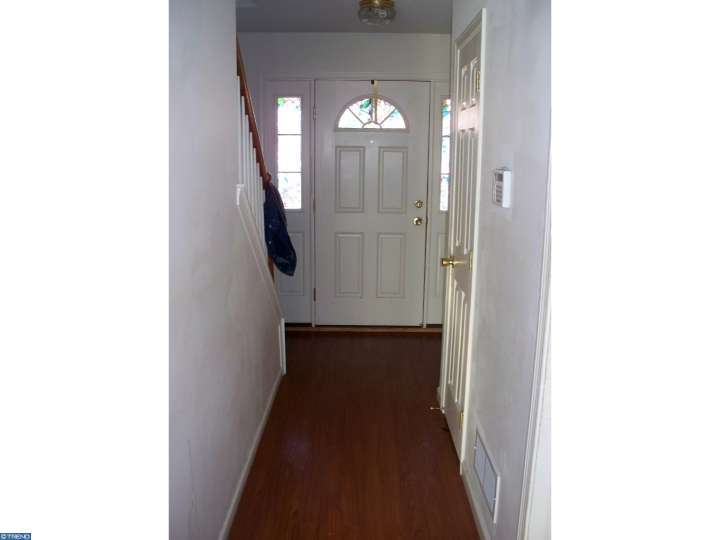 303 S Arthur Dr, Reading, PA 19608 photo 1