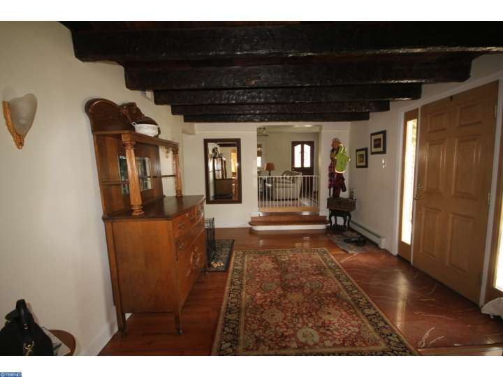 275 Fresh Ponds Rd, Monroe Township, NJ 08831 photo 1