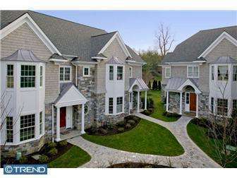 2 Wicklow Ct, Wayne, PA 19087 photo 1
