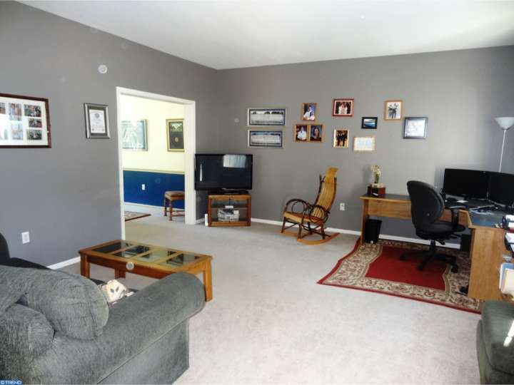 16 Mapleshade Rd, Newark, DE 19702 photo 1