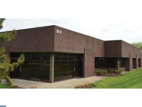 813 E Gate Dr, Mount Laurel, NJ 08054 photo 1