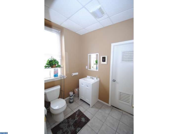 340 W Broad St, Burlington, NJ 08016 photo 7