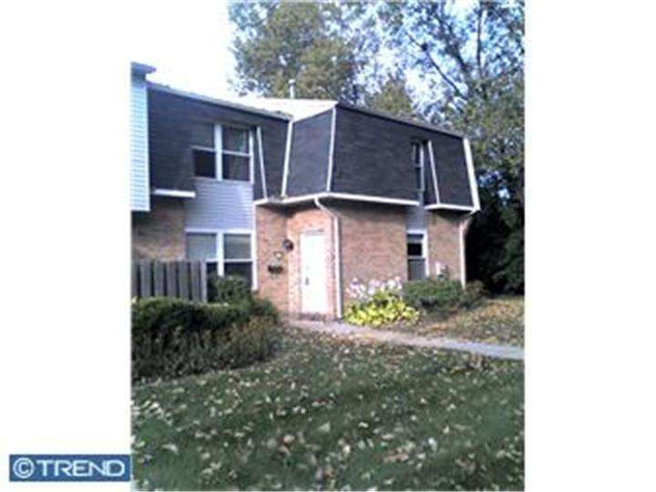 3065 Harbour Dr, Palmyra, NJ 08065 photo 1