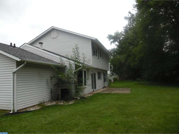 17 Holmes Ln, Marlton, NJ 08053 photo 1