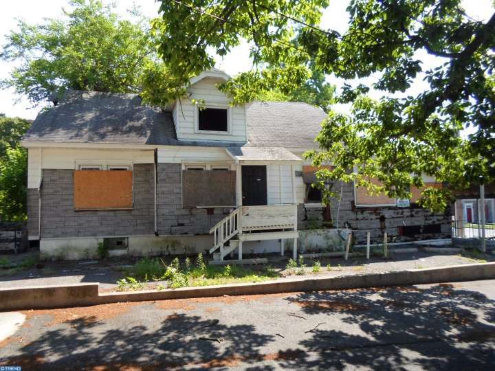 351 Evesham Ave, Lawnside, NJ 08045 photo 1