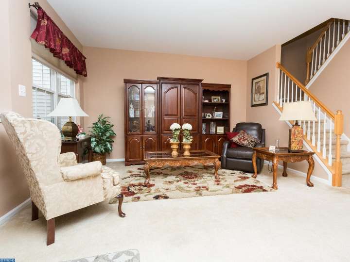 52 Compass Cir, Mount Laurel, NJ 08054 photo 2