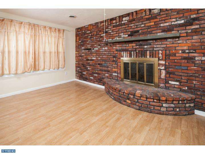 45 Upland Ct, Newark, DE 19713 photo 1