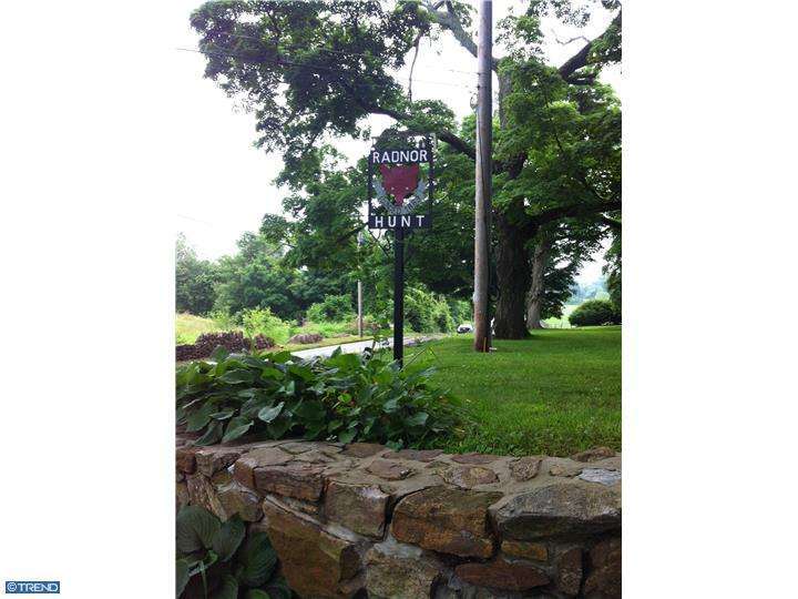 208 Spring Rd, Malvern, PA 19355 photo 1