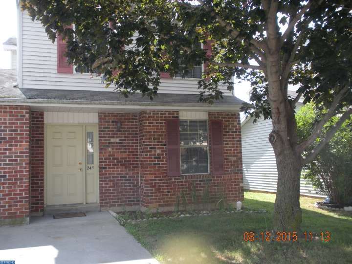 1 Iris Ln, Newark, DE 19702 photo 1
