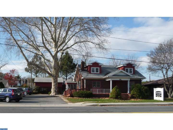 896 S State St, Dover, DE 19901 photo 1
