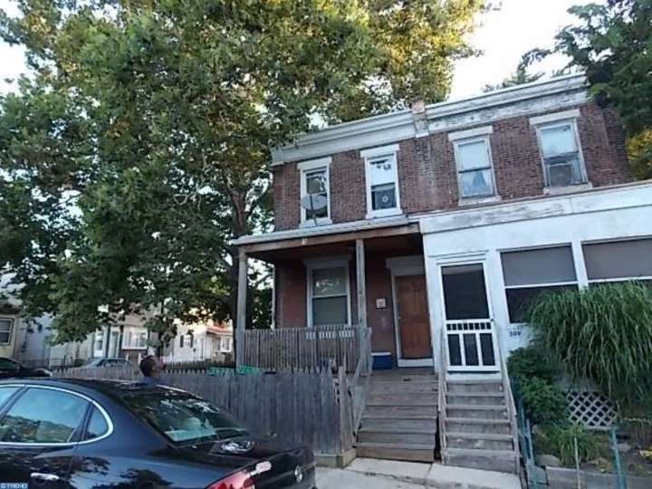 511 Spruce St, Darby, PA 19023 photo 1