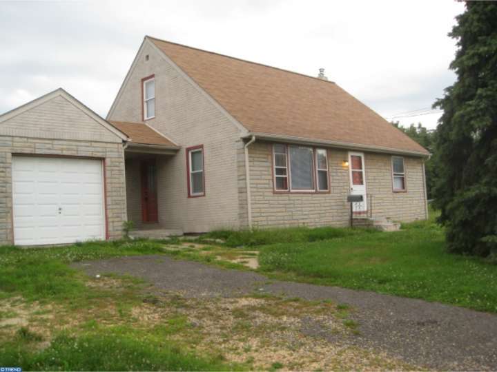 807 Evesham Rd, Glendora, NJ 08029 photo 1