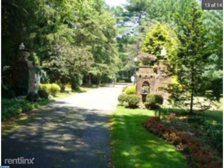 219 Warren St, Beverly, NJ 08010 photo 1