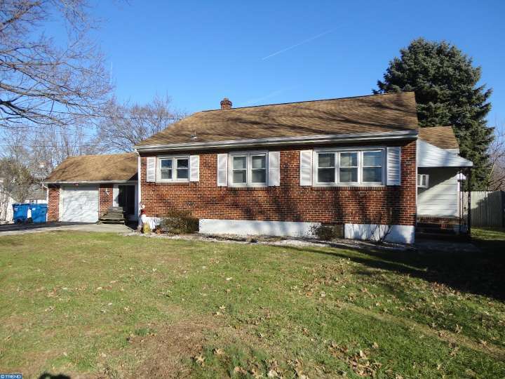 708 Cardinal Ave, Bear, DE 19701 photo 1