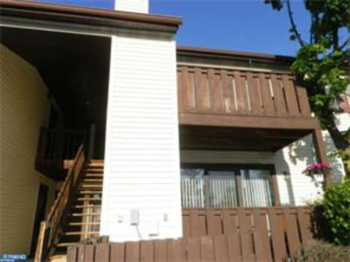 714 Lindsey Ct, Marlton, NJ 08053 photo 2