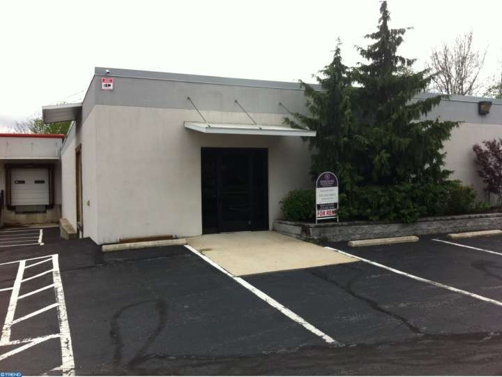 801 Commerce St, Sinking Spring, PA 19608 photo 1