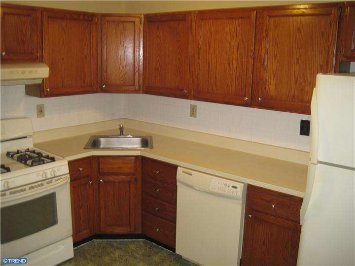 397 Silvia St, Ewing, NJ 08628 photo 7